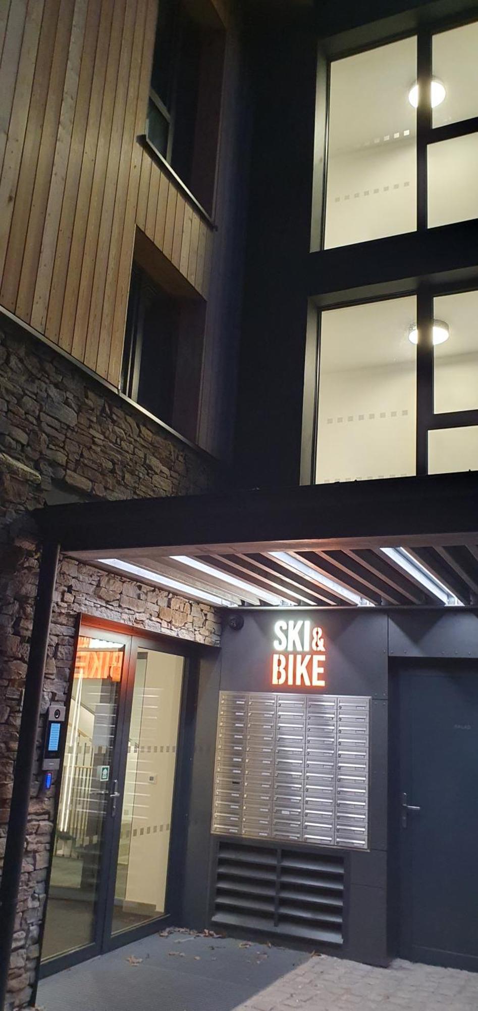 Ski&Bike Apartment Janske Lazne + Parking Екстериор снимка